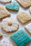 Daisy Outbosser Stamp. Flower Fondant Icing Decoration