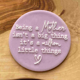 Mother's day fondant outbosser stamp. Perfect cookie cutter for cupcakes and biscuits.