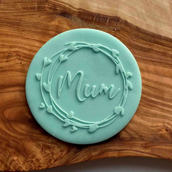 Mum fondant outbosser stamp. Perfect cookie cutter for mother's day.