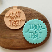 Trick or treat with bats embosser stamp and cutter.