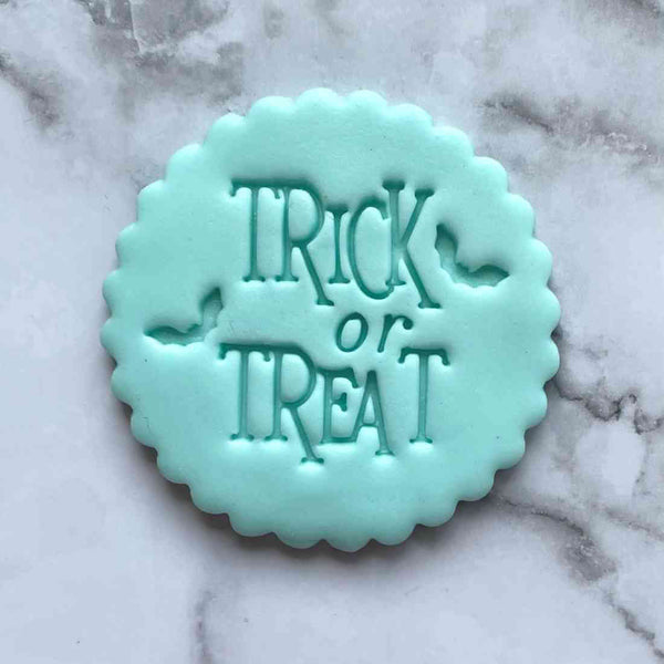 Trick or Treat with bats icing embosser stamp