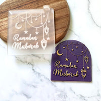 Ramadan Mubarak Lanterns with Arch Cookie Cutter