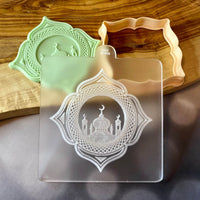 Eid Mubarak decorative cookie cutter and stamp for biscuits, cakes and cupcakes.