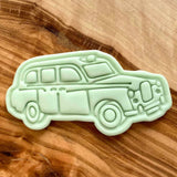London Taxi fondant embosser stamp. Perfect embosser cutter for cupcakes, cakes and biscuits.