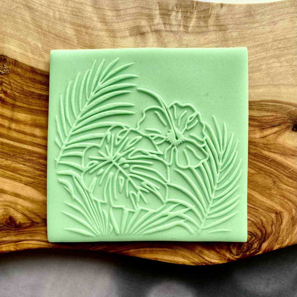 Monstera leaf fondant outbosser stamp. Perfect  tropical leaves cookie cutter for cupcakes, biscuits and cookies.