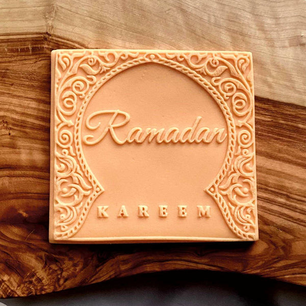 Ramadan Kareem fondant outbosser cookie stamp for cupcakes and biscuits.