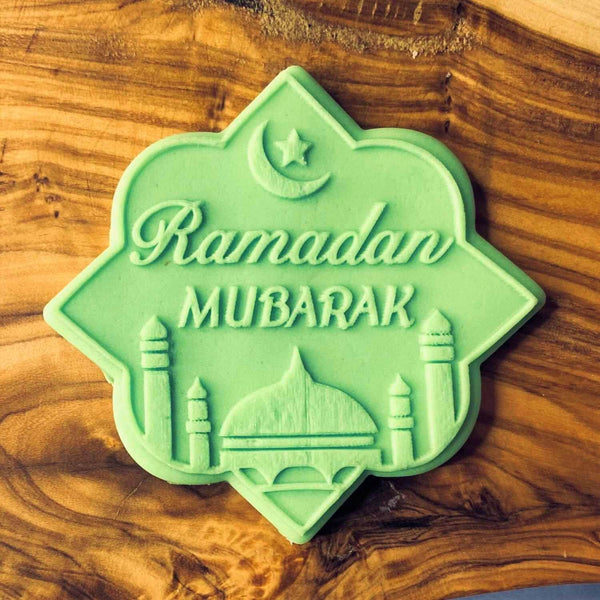 Ramadan Mubarak fondant outbosser cookie stamp.