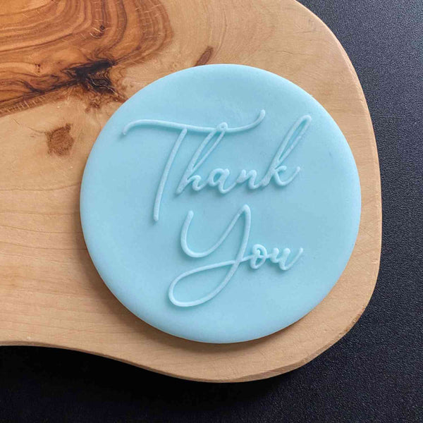 Thank You text message fondant debosser stamp for cookies, cakes, biscuits and cupcakes on special events. 
